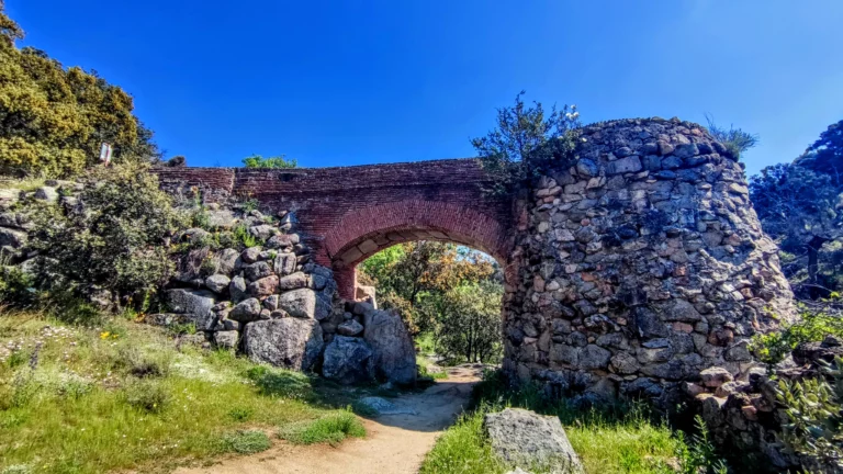 Sendas por la Sierra Oeste de Madrid